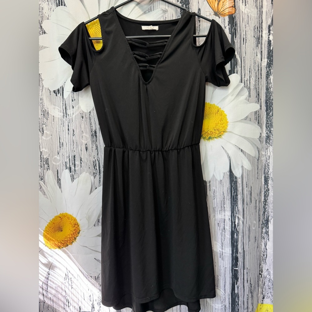 Elegant Black Dress